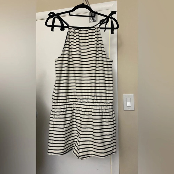 Madewell Tie Shoulder Romper in Stripe Pockets Size Small - Picture 4 of 9
